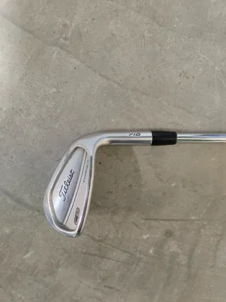 Palos de Golf Titleist CB Forjados Acero 716