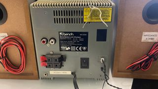 Mini cadena Bench CD FM AM