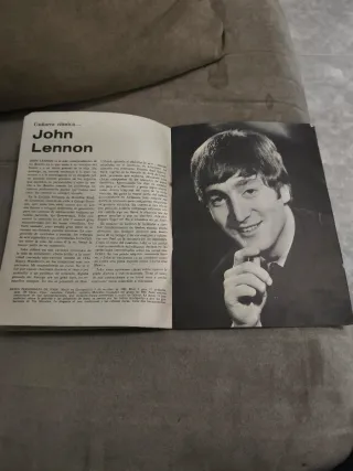 Revista de los beatles. Año 1963