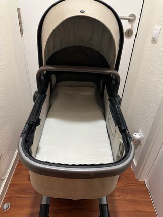 Joolz Day+ Beige capazo, silla y complementos