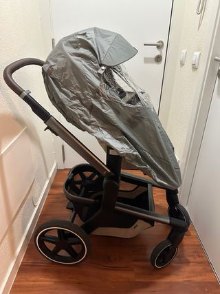 Joolz Day+ Beige capazo, silla y complementos