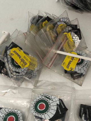 Lote 60 plumas dardos Dimplex