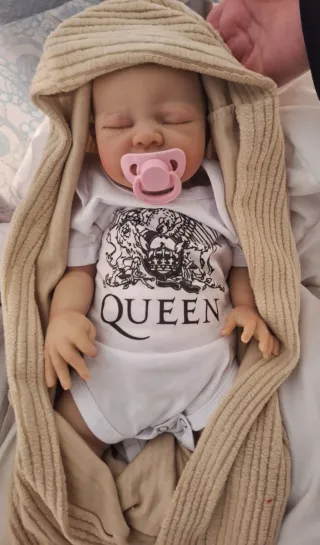 Bebé Reborn Vinilo y Tela