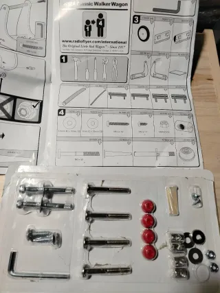 RADIO FLYER Andador de madera Correpasillos