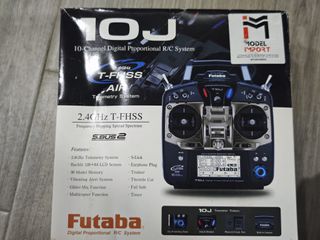 Emisora Futaba T10J 10 Canales 2.4GHz T-FHSS