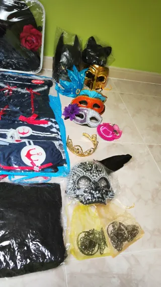 NUEVO LOTE DISFRACES MUJER