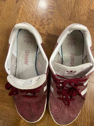 Zapatillas Adidas Gazelle Rojas  Talla 38 2/3