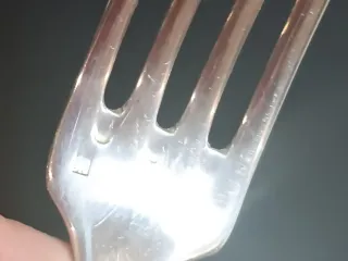 Cubiertos de Plata de Ley