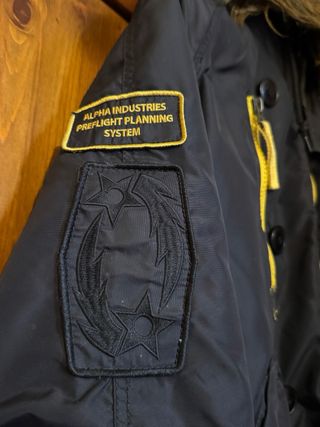 Giubbotto Alpha Industries con cappuccio