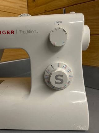 Máquina de coser Singer Tradition