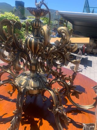 Lámpara de bronce y aplique de pared