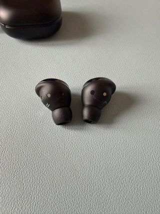 Samsung Cascos Inalámbricos Negros
