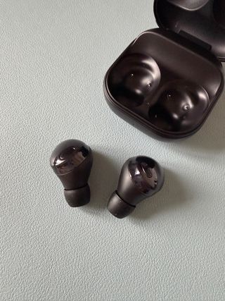 Samsung Cascos Inalámbricos Negros