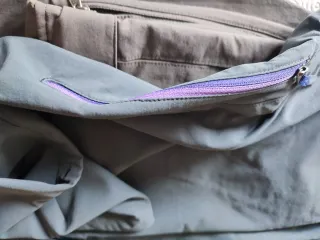 Pantalones senderismo mujer grises