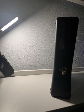 Xbox 360 con juegos (sin mando)