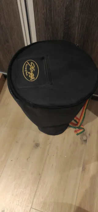 Timbal grande con funda