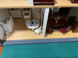 Casa de muñecas de madera vintage años 70