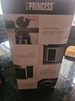 Cafetera Princess Grind and Brew