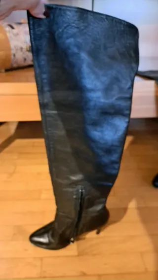 Stivali neri in pelle al ginocchio con plateau, ta