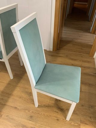 Mesa de comedor y 6 sillas