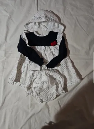 Conjunto bebé vestido, capota y braguita