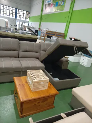 Sofá Chaise Longue.