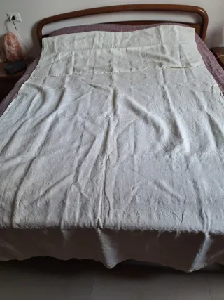 Lenzuolo in tela antica