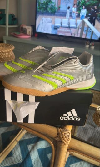 Zapatillas Adidas Predator Sala Talla 40 Nuevas