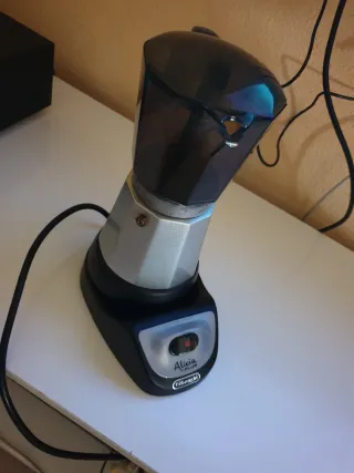 Cafetera Italiana DeLonghi Alicia Plus