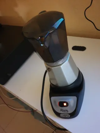 Cafetera Italiana DeLonghi Alicia Plus