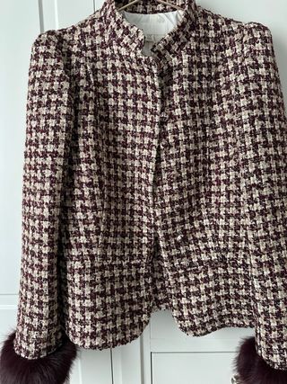 Blazer Zara Talla M Puños Pelo Burdeos