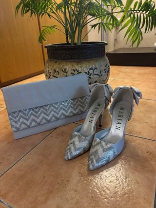 Zapatos y bolso Marian boda plata