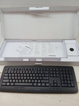Pack Teclado y Ratón Cherry Inalámbricos Negro