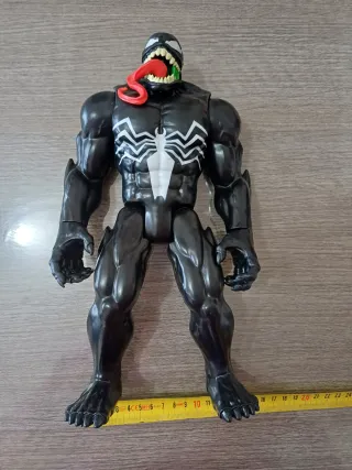 Action Figure Venom 30 cm