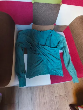 Maglione aderente verde