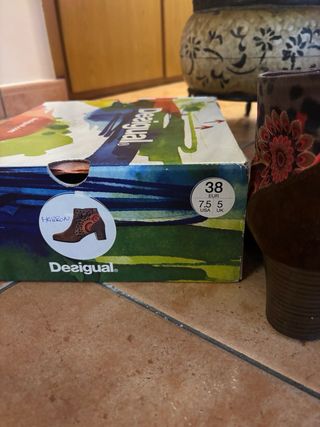 Botines Desigual Marrones y Multicolor