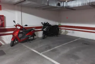 Se vende plaza de garaje en Edificio La Florida II