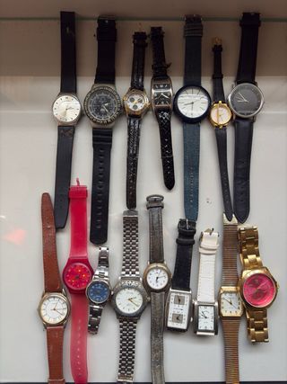 Lote de 16 relojes