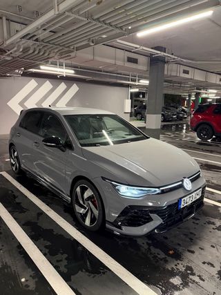 Volkswagen Golf 2025