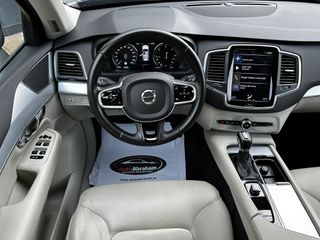 Volvo XC90 MOMENTUM 4WD 2019