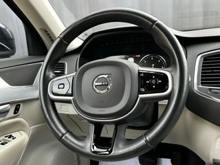 Volvo XC90 MOMENTUM 4WD 2019