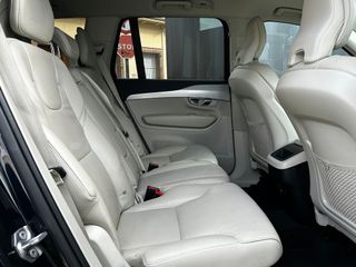 Volvo XC90 MOMENTUM 4WD 2019