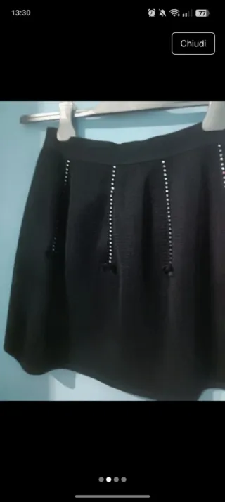 Gonna nera con perline marca Monnalisa
