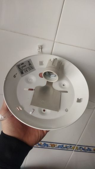 Lámpara de techo blanca