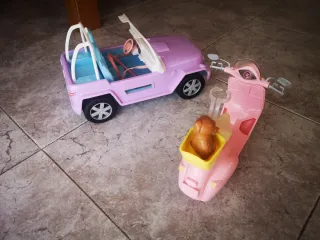 Pack Barbie Jeep y Vespa
