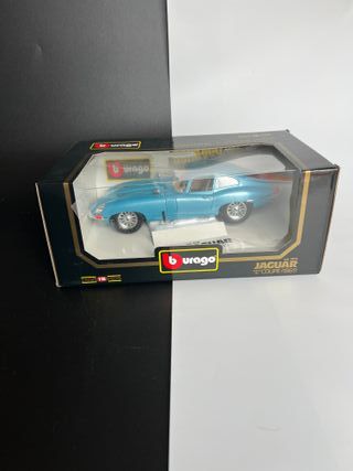 Burago Jaguar E-Type Coupe 1961 1/18
