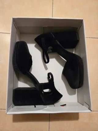 Zapatos de tacón La Strada Talla 38