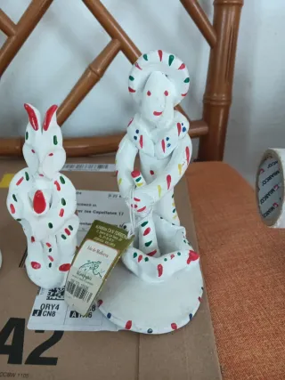 Tres Siurells pintados a mano