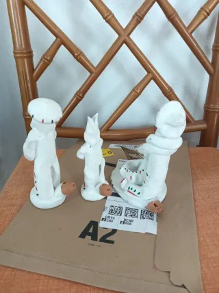 Tres Siurells pintados a mano