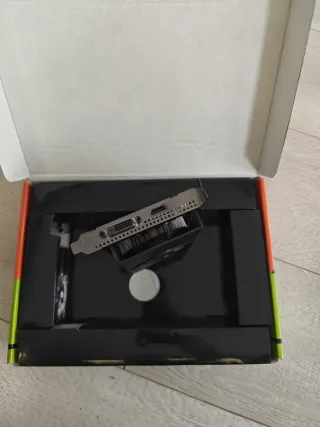 Gigabyte RTX 1650 Tarjeta Gráfica